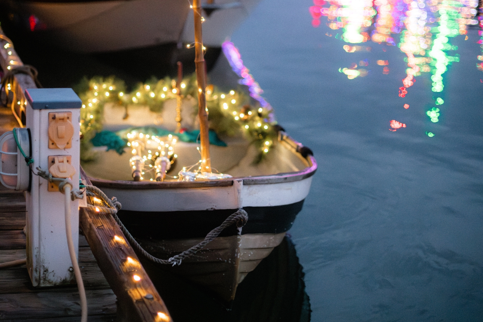 Christmas Boat Light Festival _ Silva Bay Marina 03