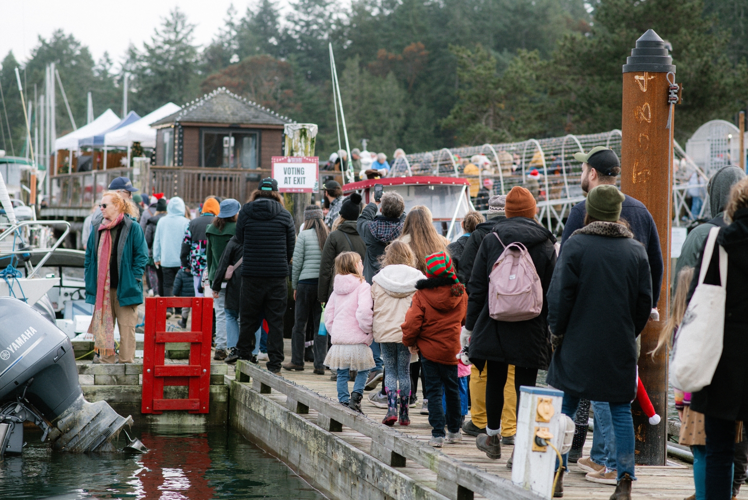 Christmas Boat Light Festival _ Silva Bay Marina 08